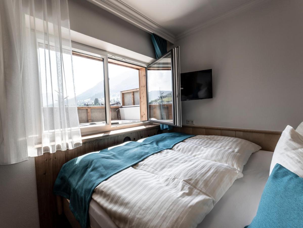 Frau Gans - Pure Mountain Apartments Saalbach-Hinterglemm Exterior foto