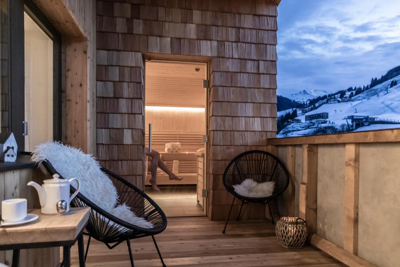 Frau Gans - Pure Mountain Apartments Saalbach-Hinterglemm Exterior foto